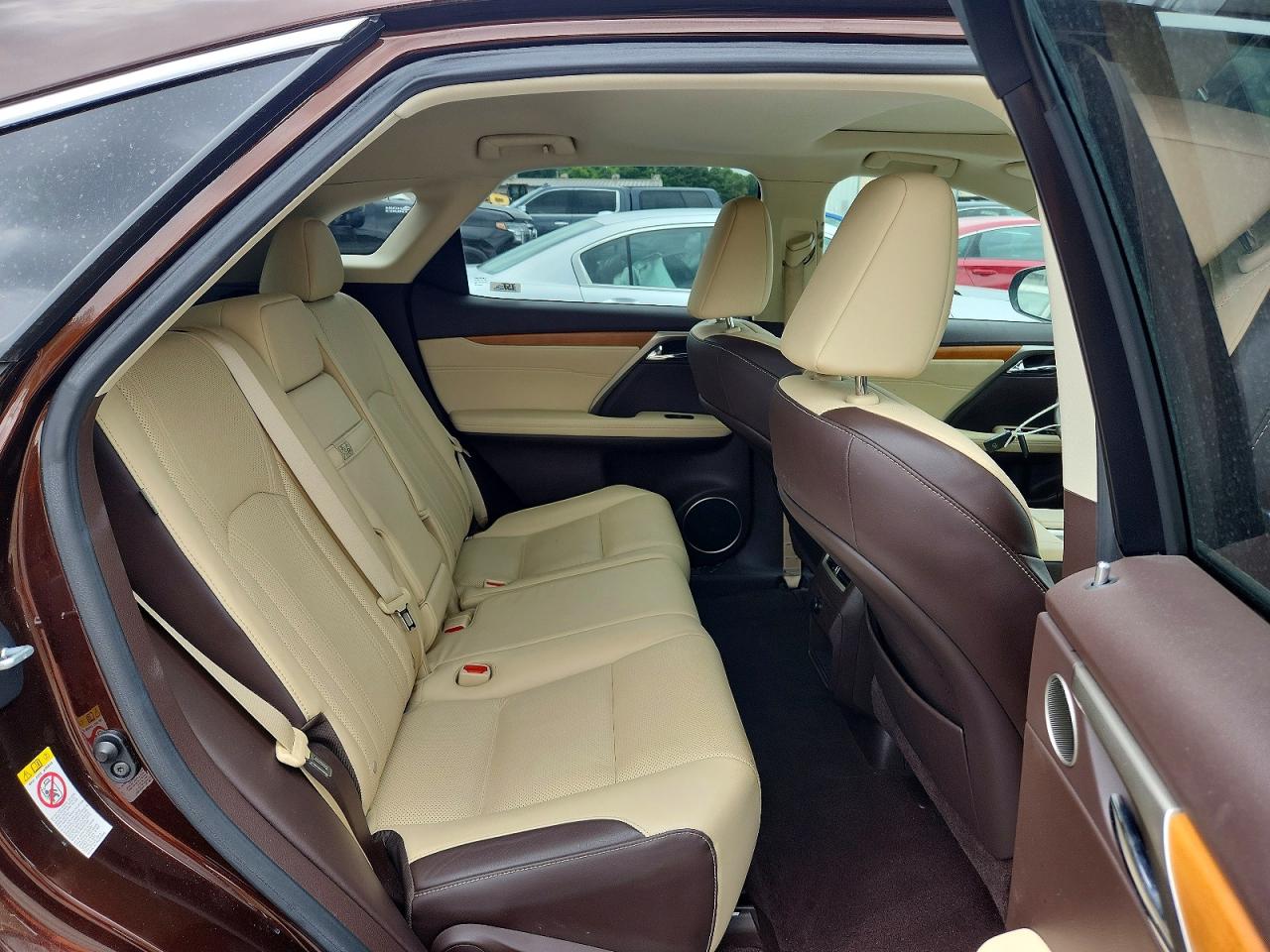 Lexus RX Base