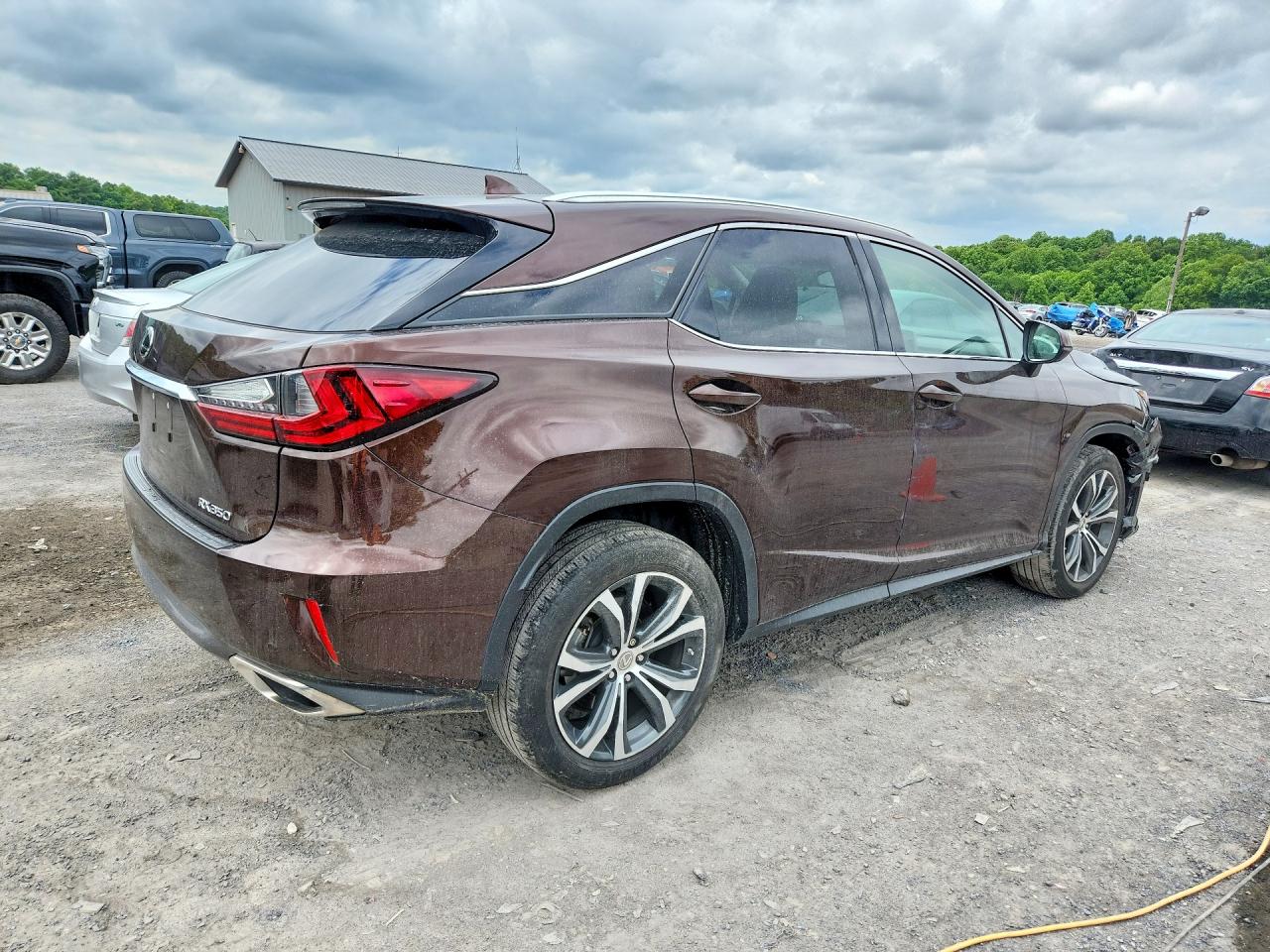Lexus RX Base