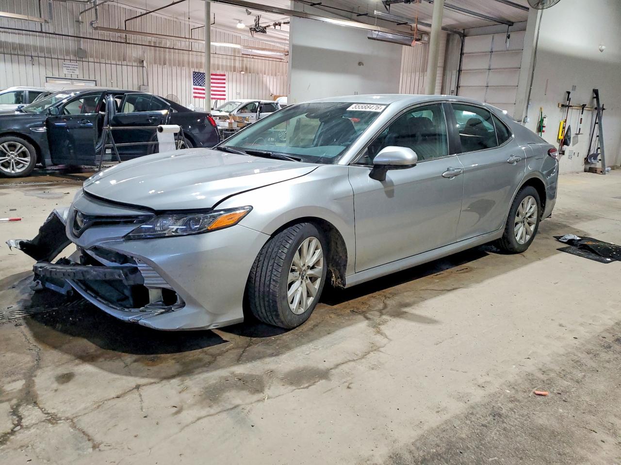 Salvage Toyota Camry Image