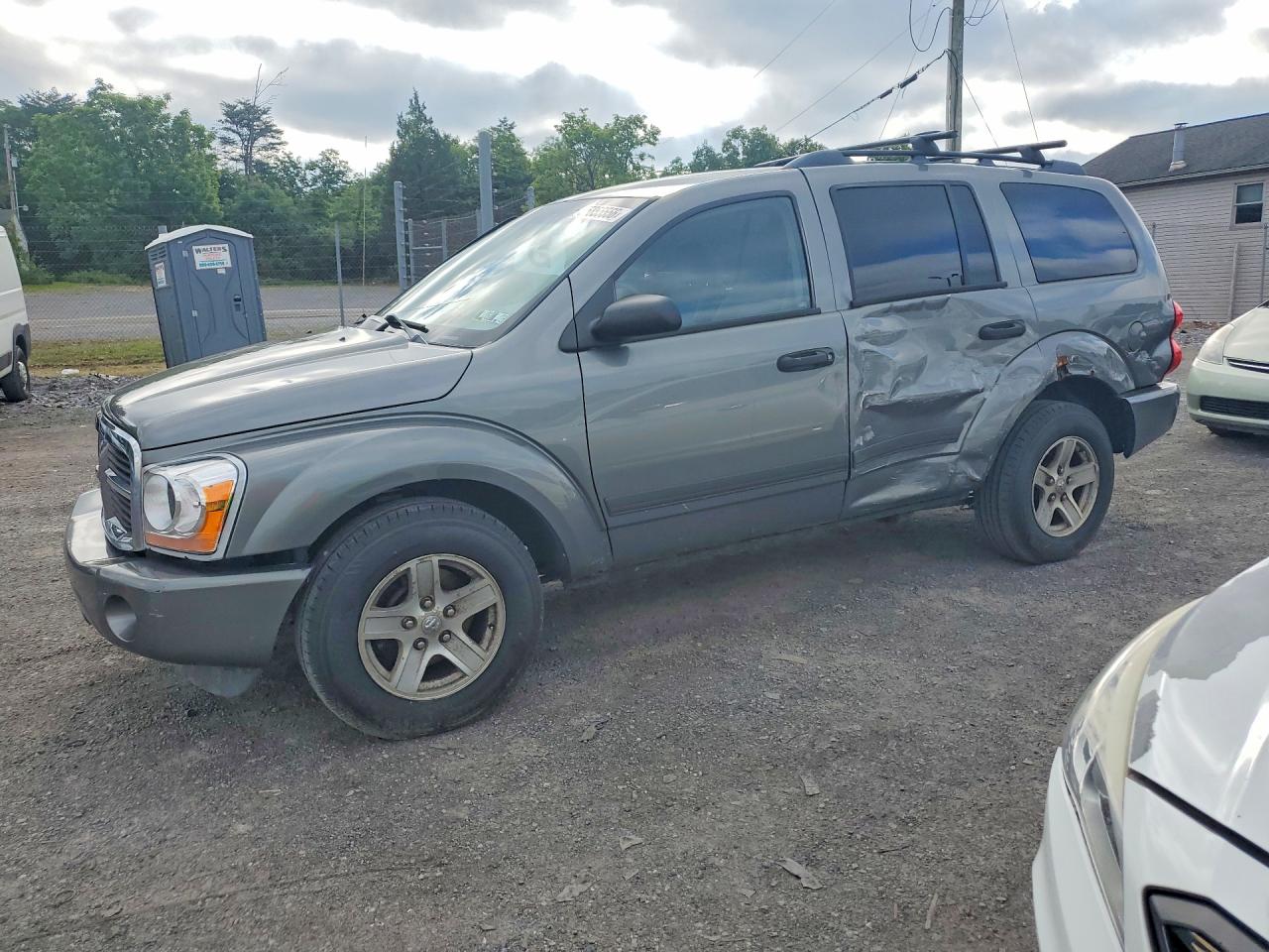 Salvage Dodge Durango Image