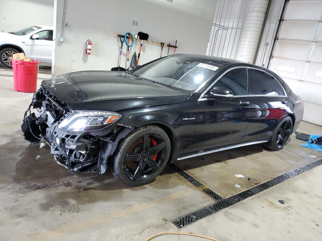 Salvage Mercedes-Benz S-Class Image