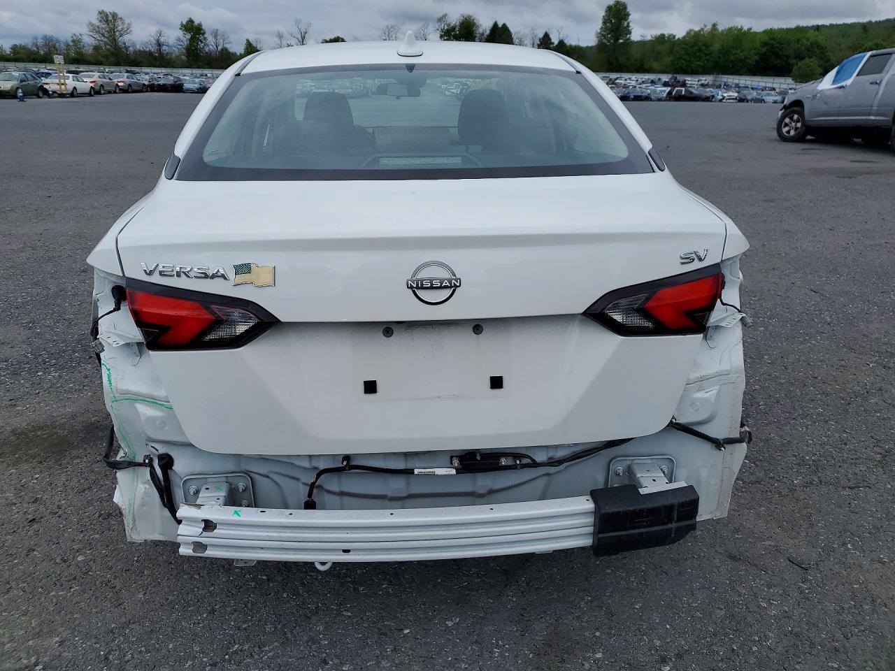Nissan Versa Sv
