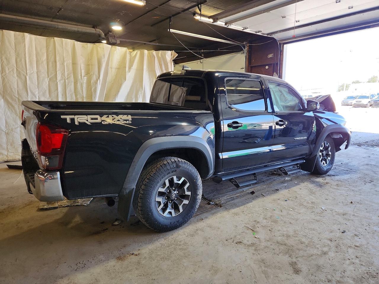 Toyota Tacoma Trd Off-road