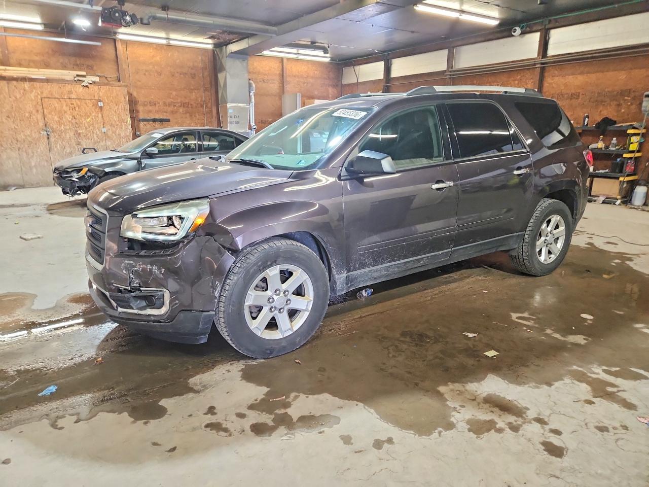 Salvage GMC Acadia Image