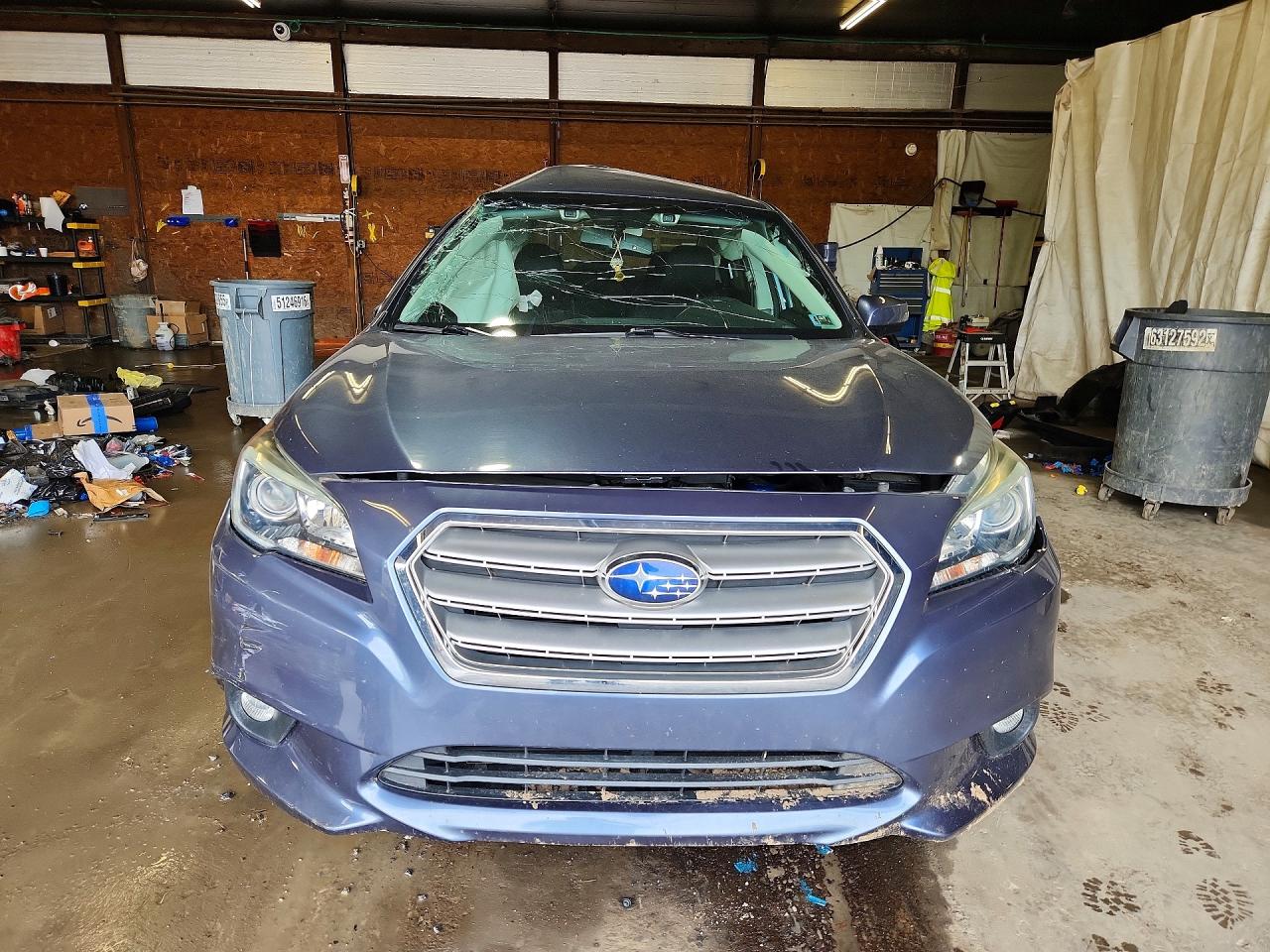 Subaru Legacy 2.5i Premium