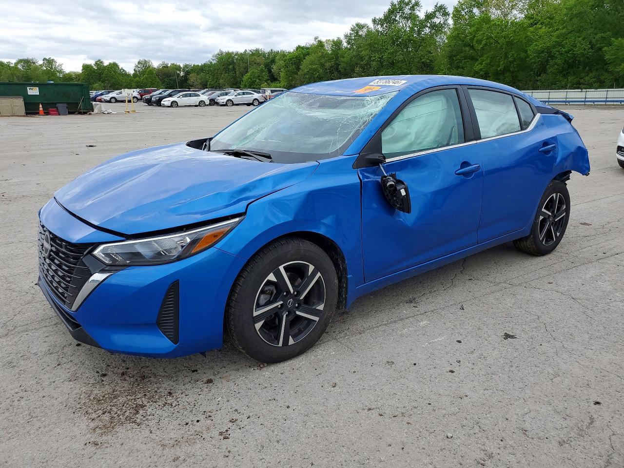 Salvage Nissan Sentra Image