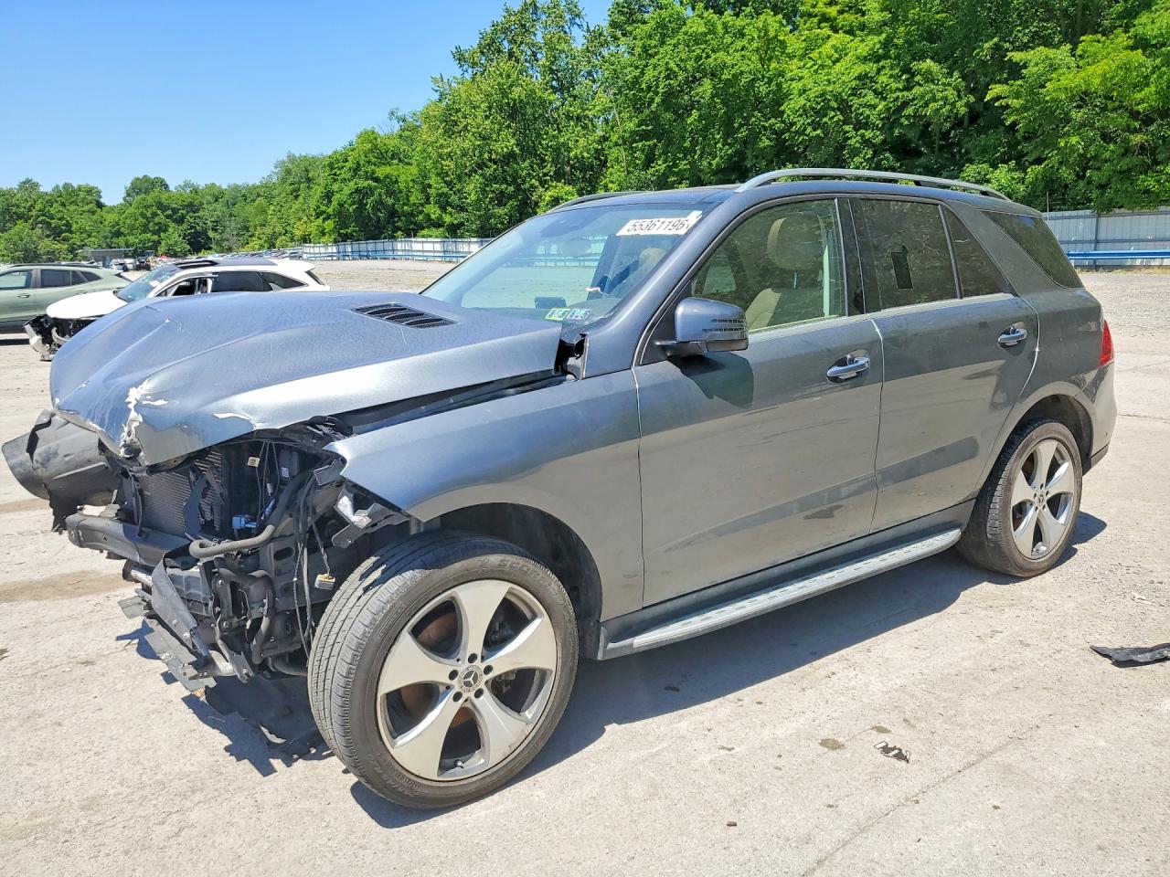 Salvage Mercedes-Benz GLE Image