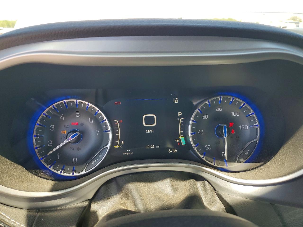 Chrysler Pacifica Touring