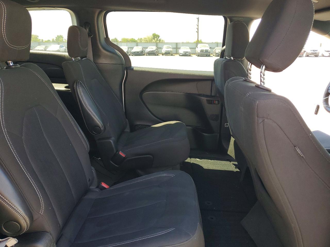 Chrysler Pacifica Touring