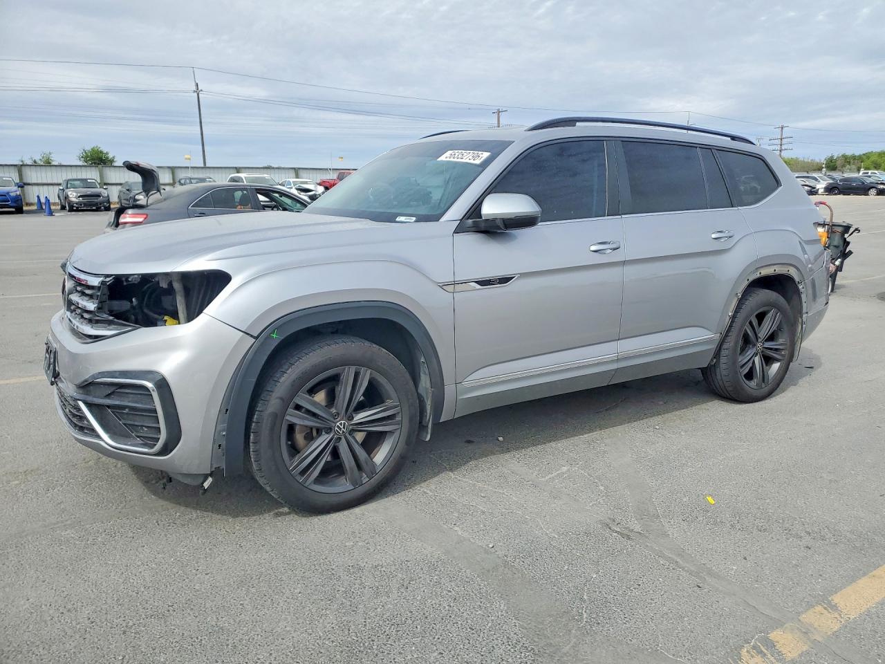 Salvage Volkswagen Atlas Image