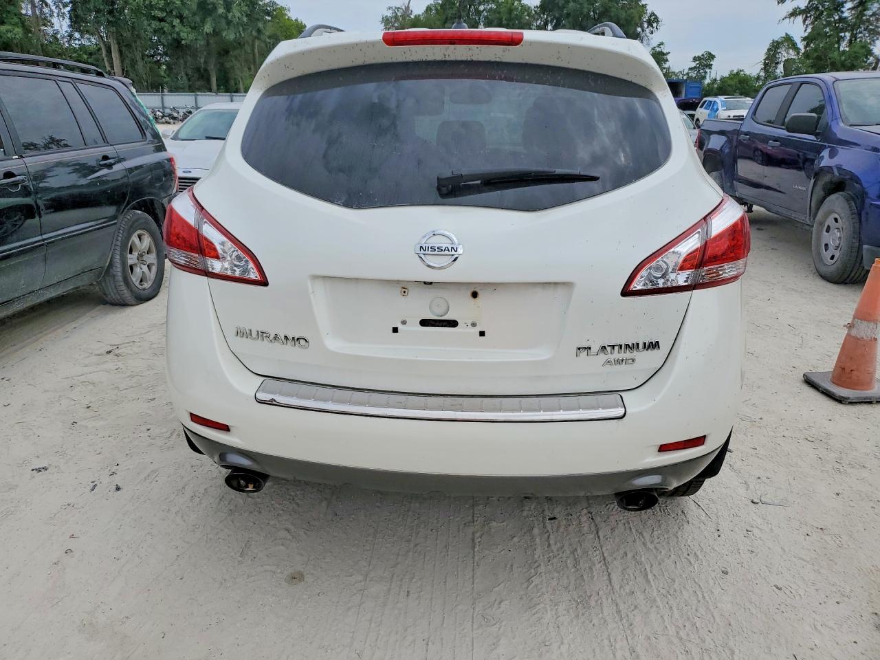 Nissan Murano S