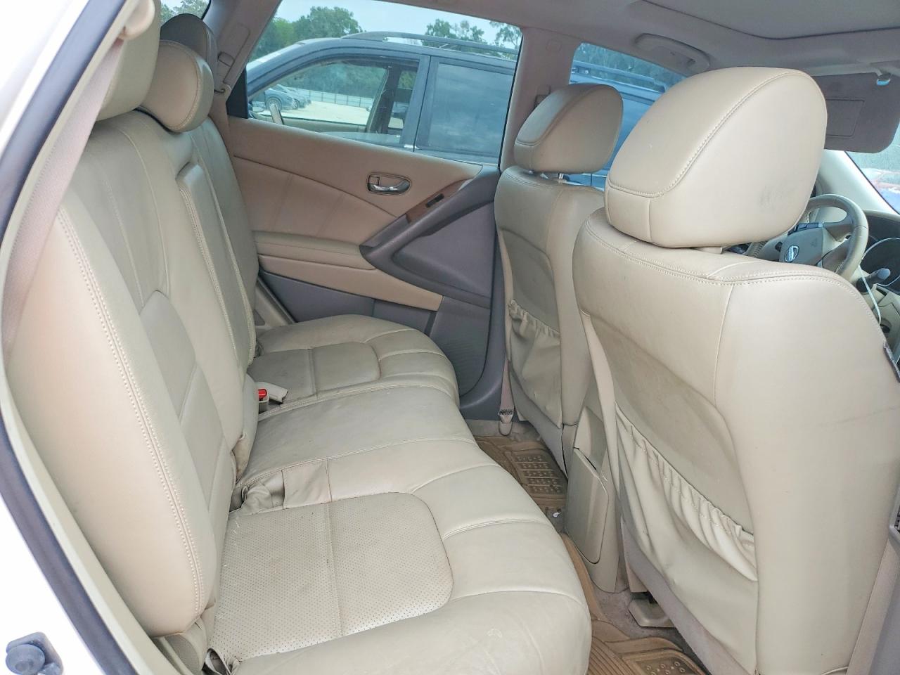 Nissan Murano S