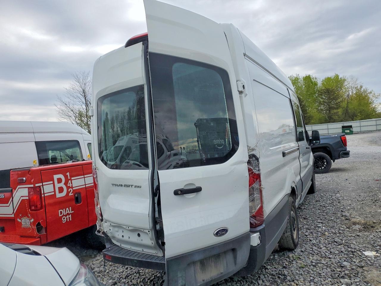 Ford Transit T-250