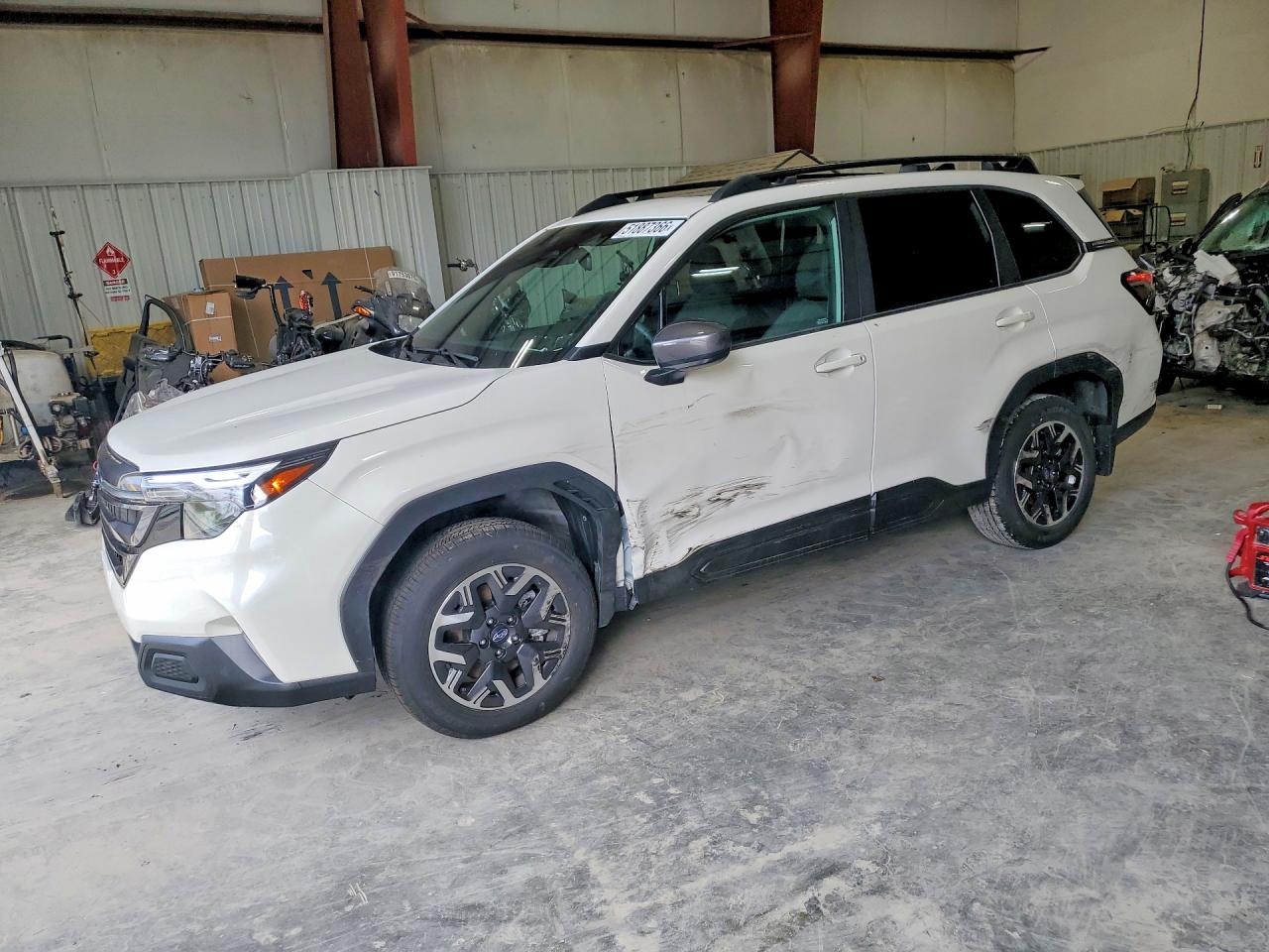 Salvage Subaru Forester Image