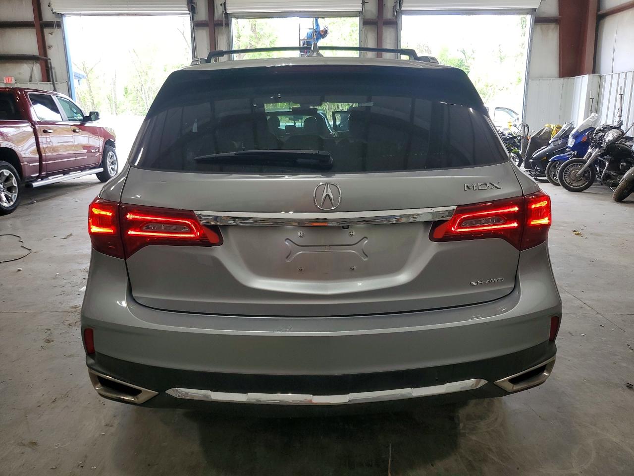 Acura MDX Technology