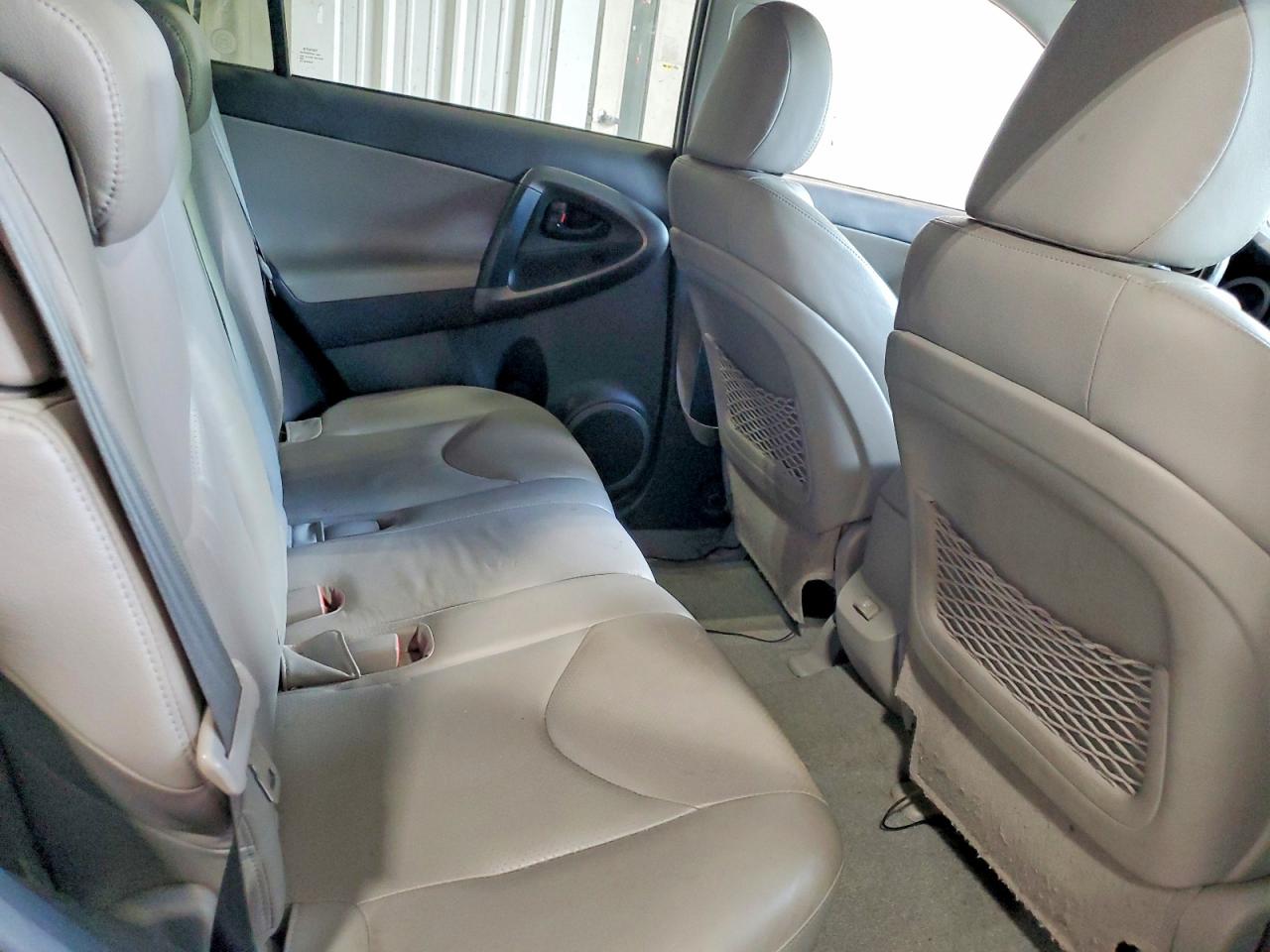 Toyota RAV4 Limited