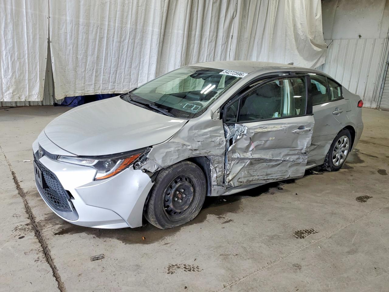 Salvage Toyota Corolla Image