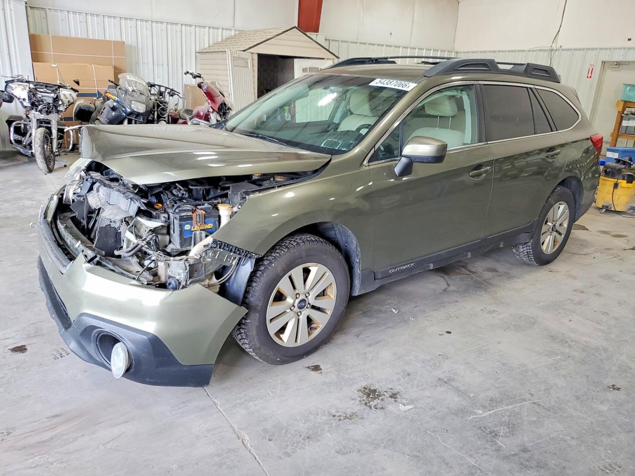 Salvage Subaru Outback Image
