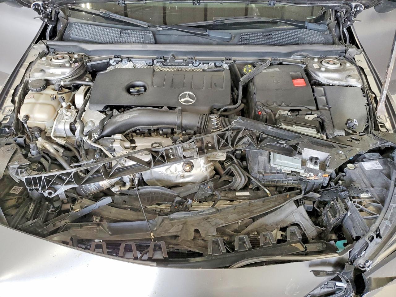Mercedes-Benz Cla-class 250