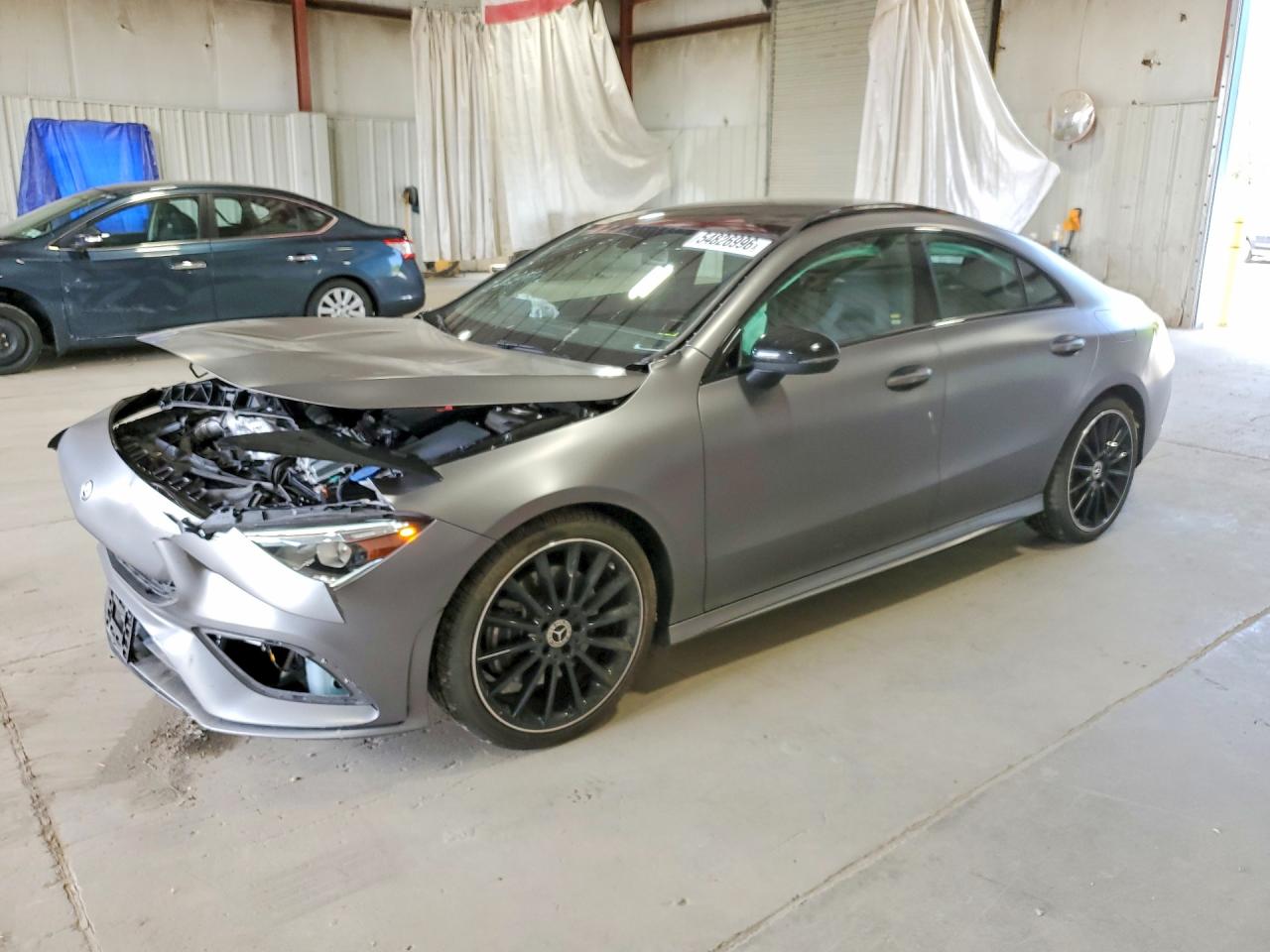 Salvage Mercedes-Benz Cla-class Image