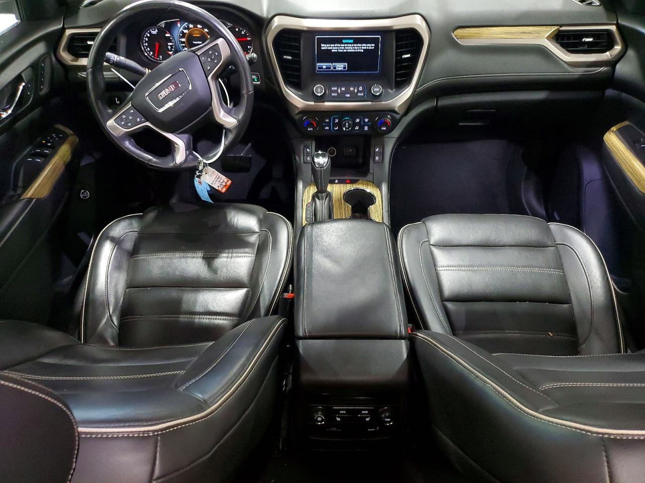 GMC Acadia Denali