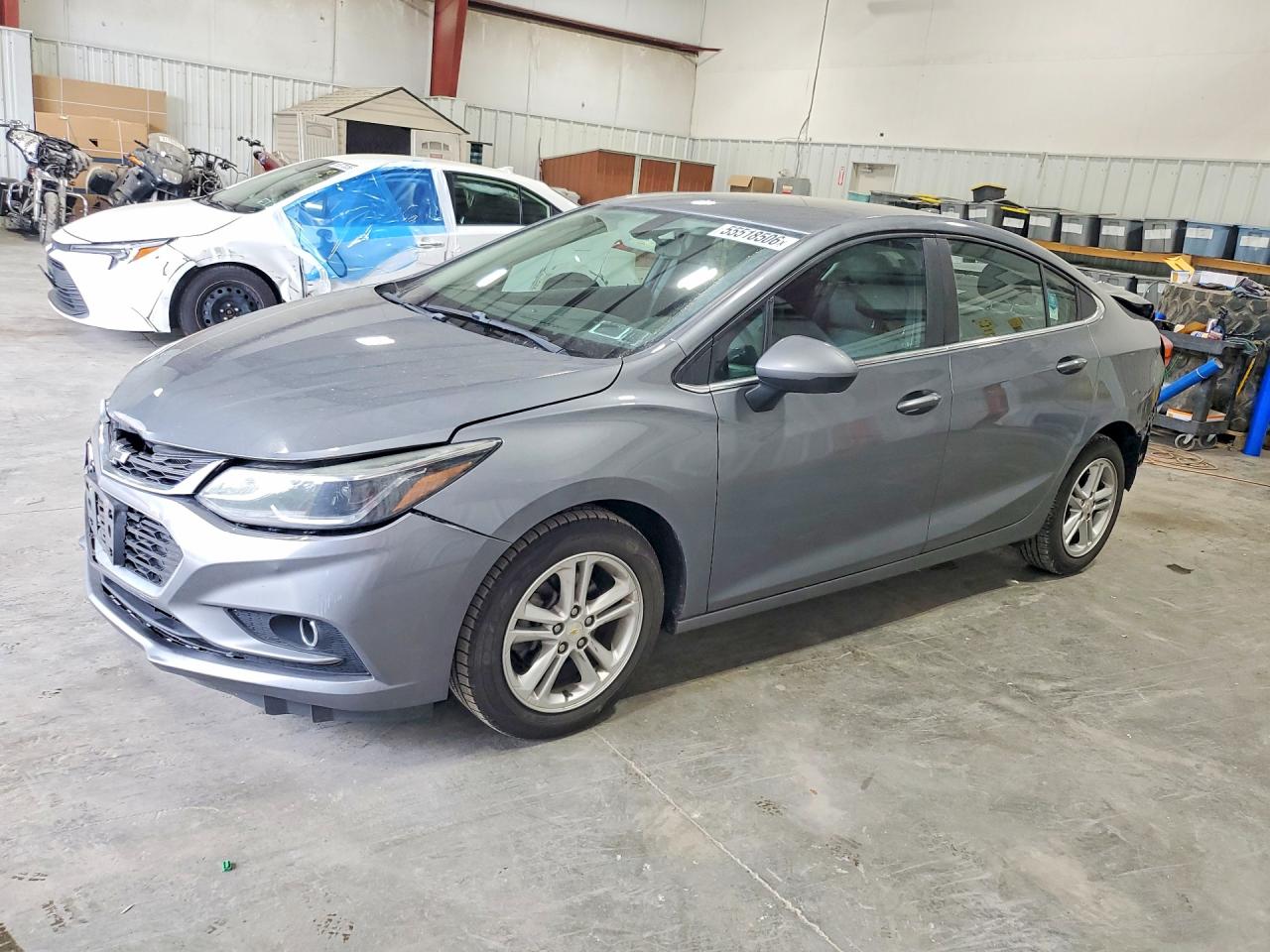 Salvage Chevrolet Cruze Image