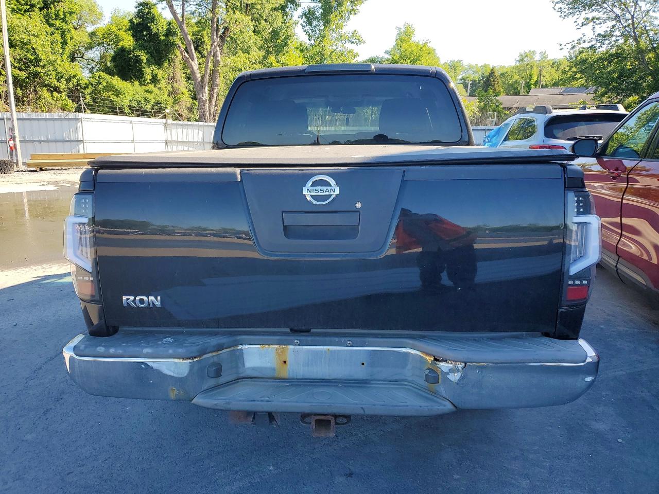 Nissan Frontier Se V6