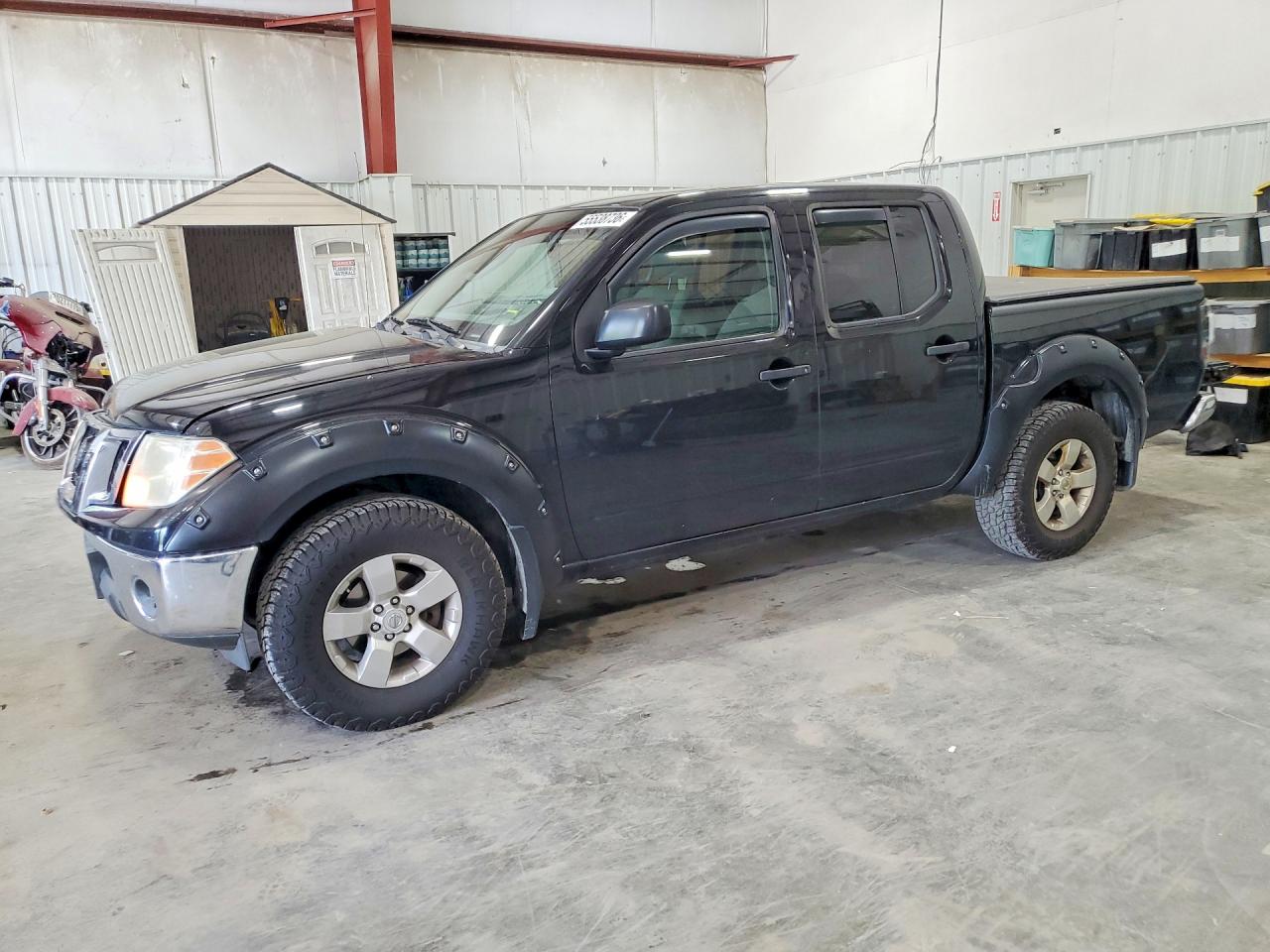 Salvage Nissan Frontier Image