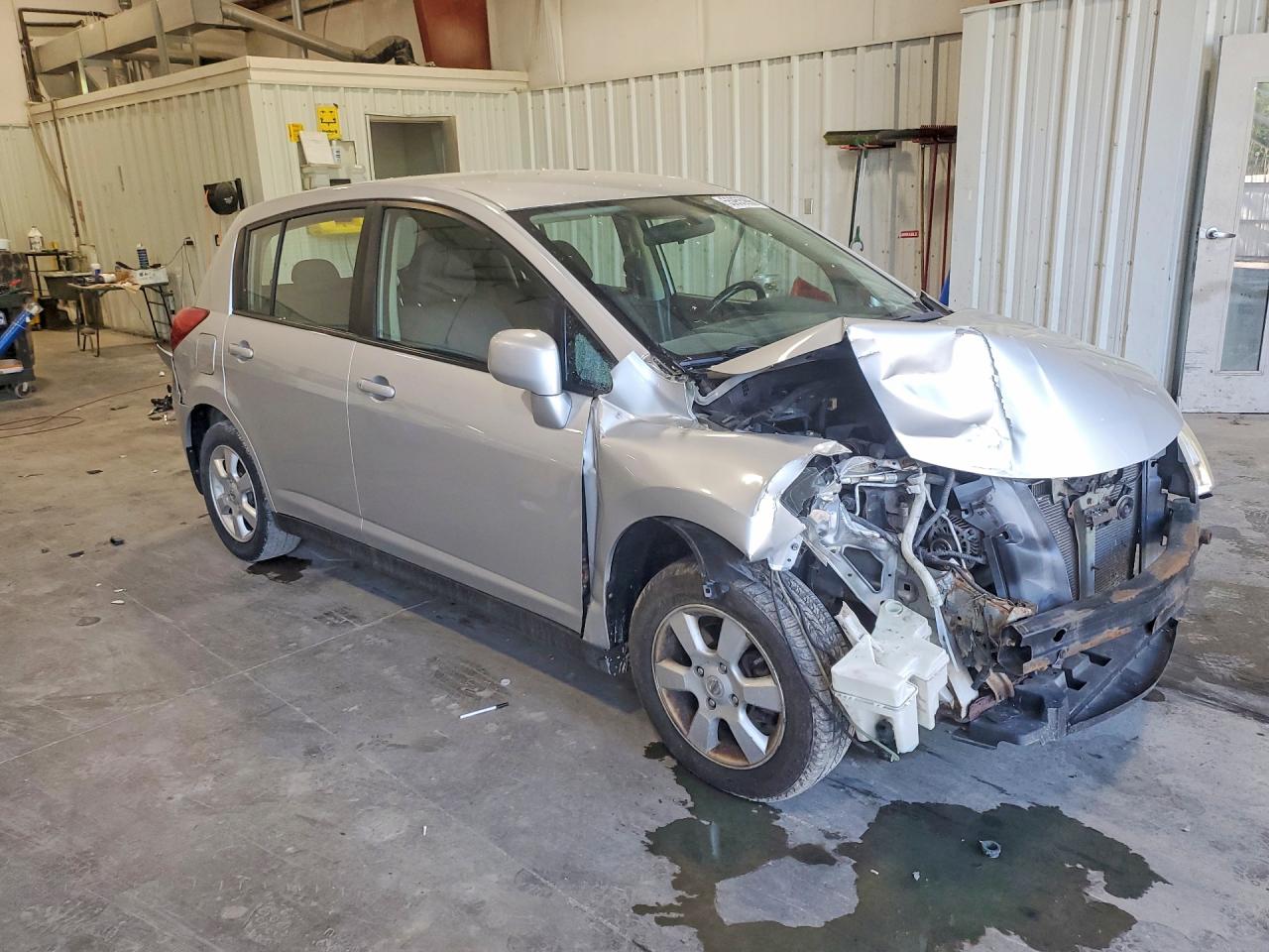 Nissan Versa 1.8 S
