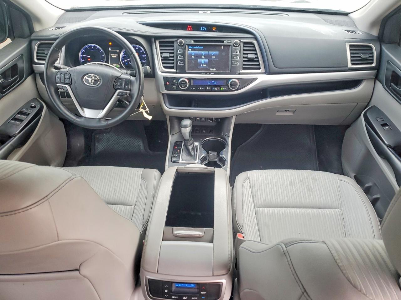 Toyota Highlander Le Plus