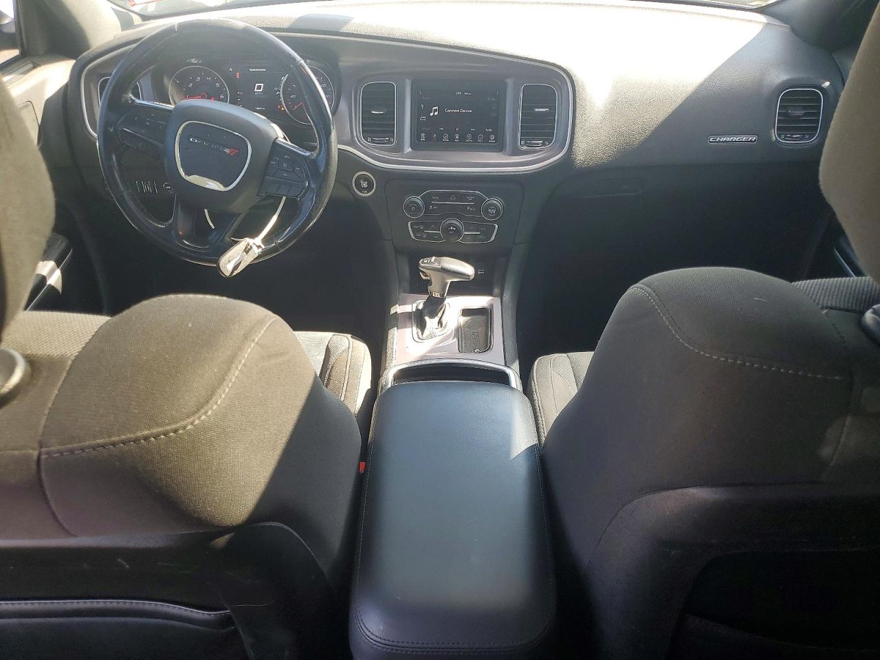 Dodge Charger Sxt