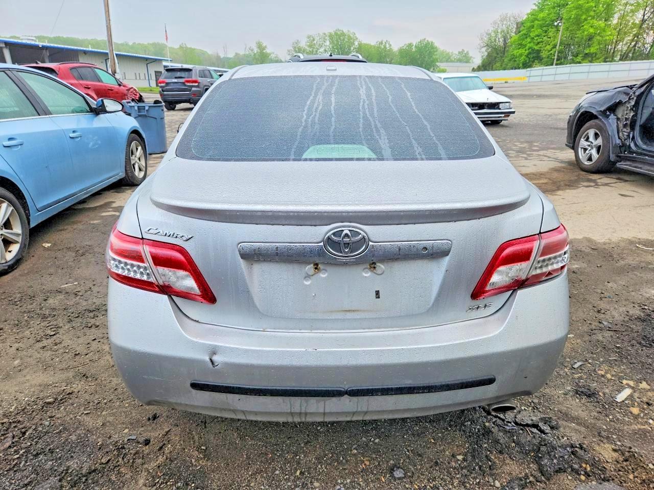 Toyota Camry Xle