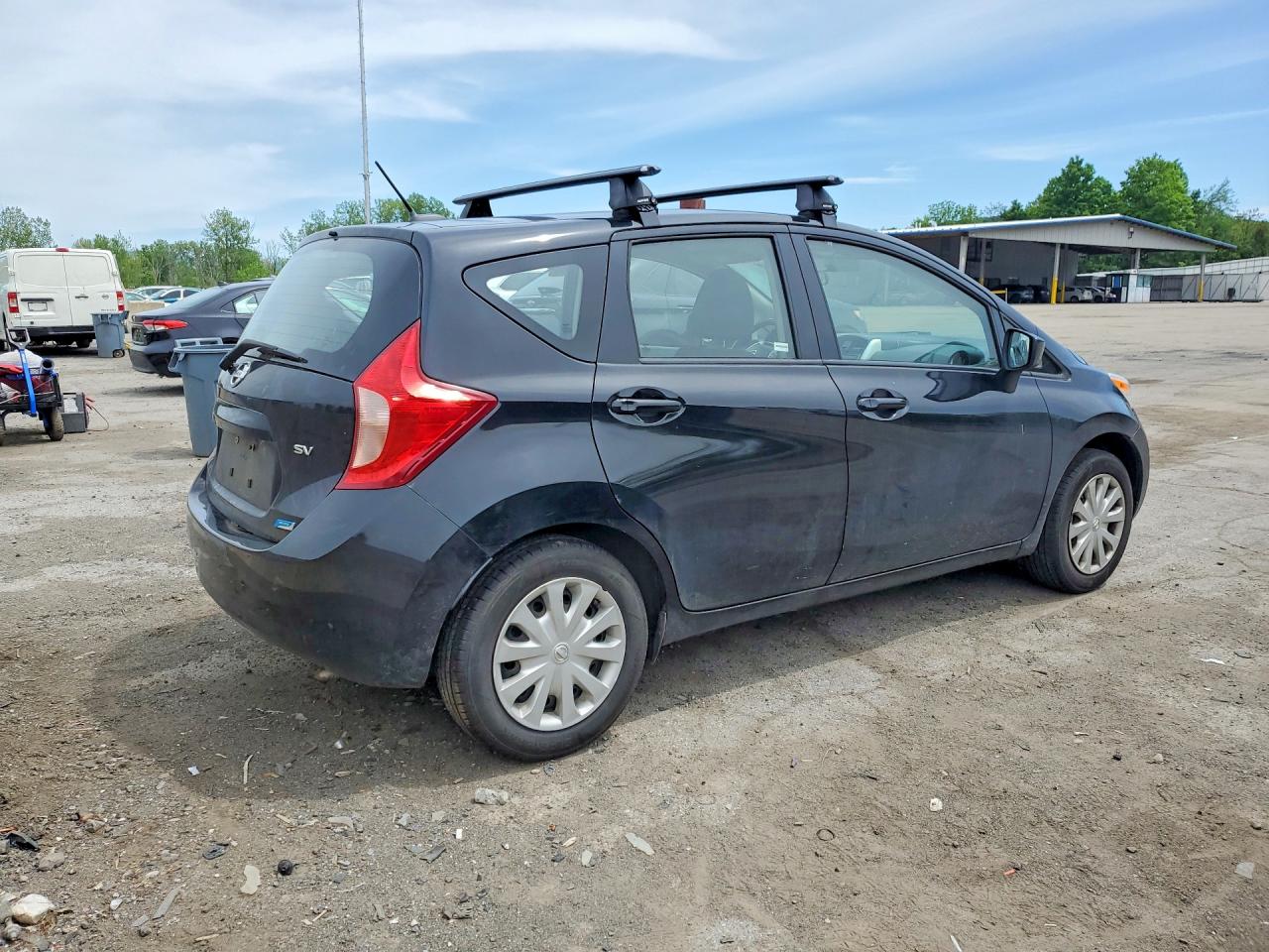 Nissan Versa Sv
