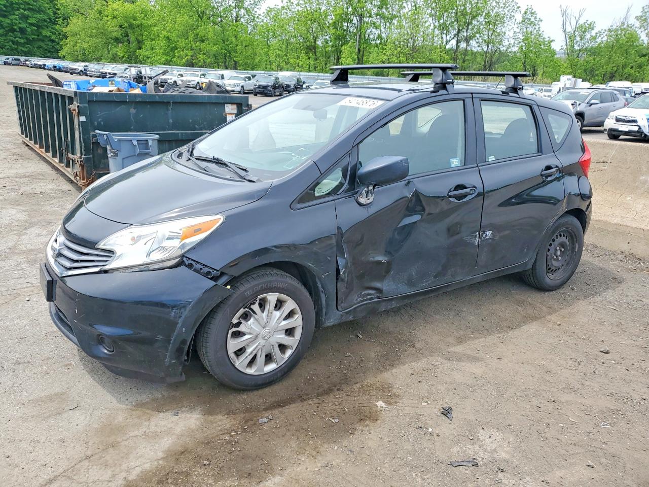 Salvage Nissan Versa Image