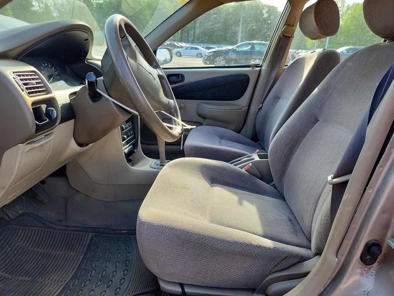 Chevrolet Prizm Base