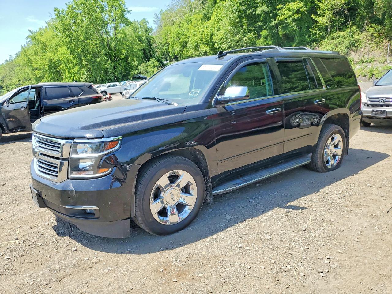 Salvage Chevrolet Tahoe Image