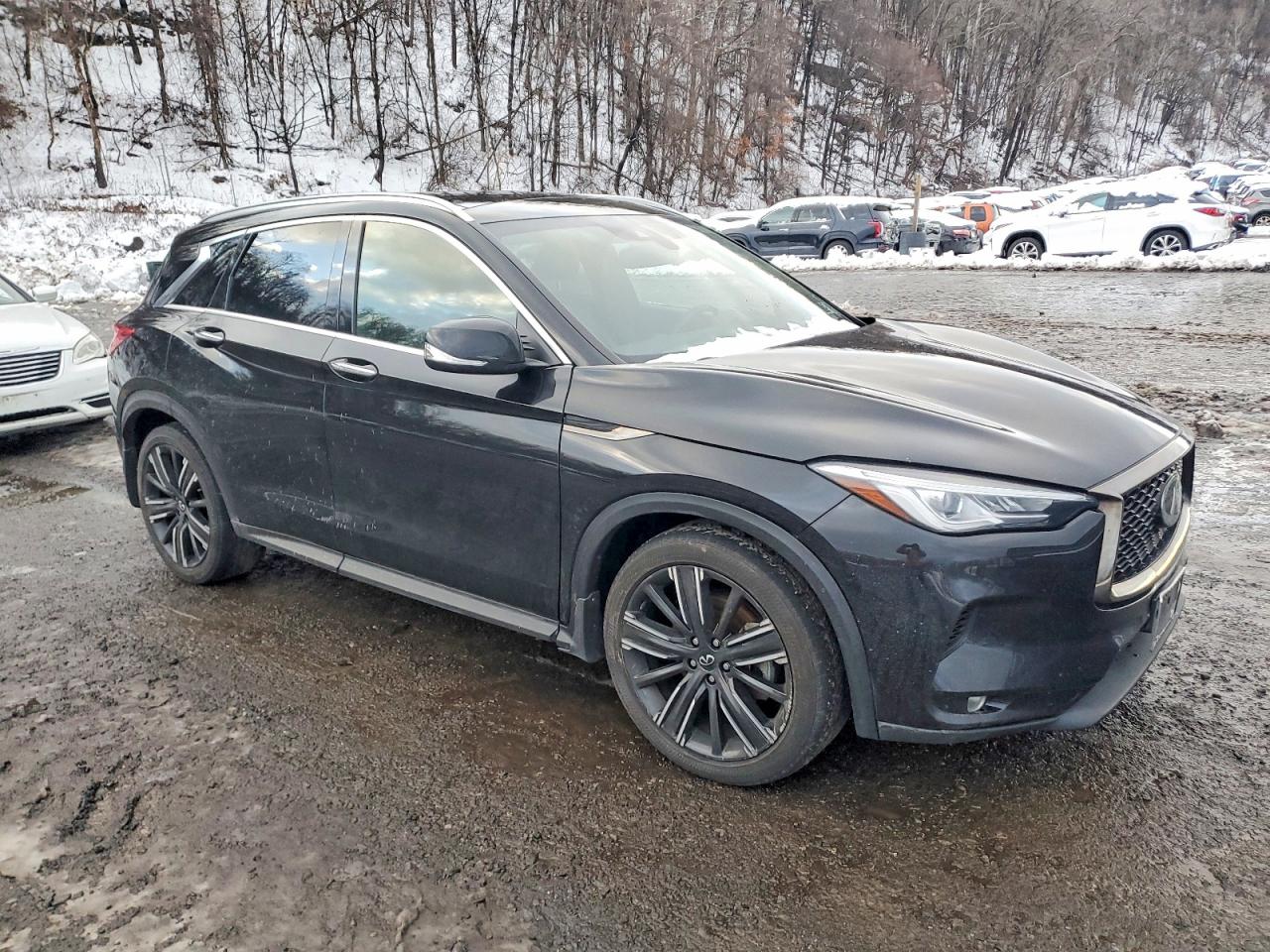 INFINITI Qx Luxe