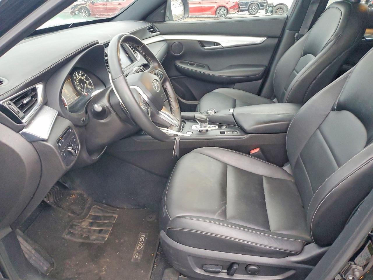 INFINITI Qx Luxe