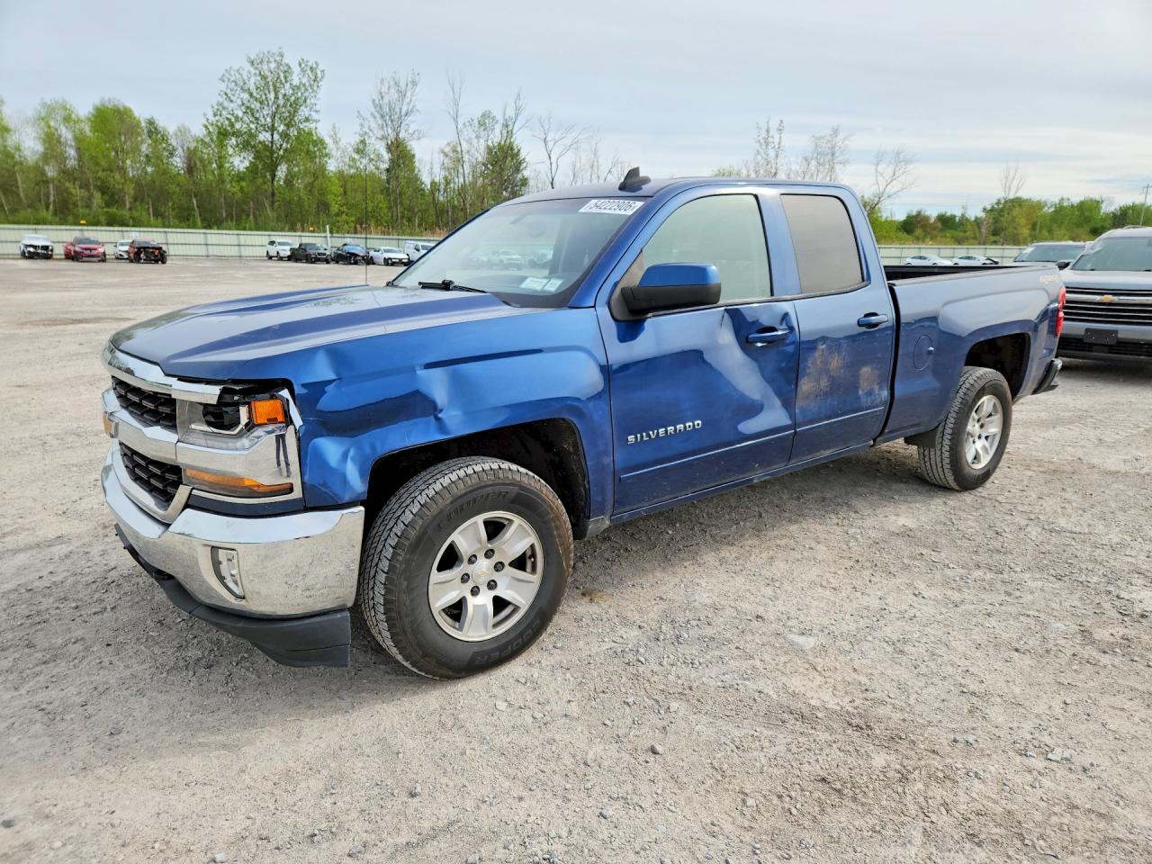 Salvage Chevrolet Silverado Image
