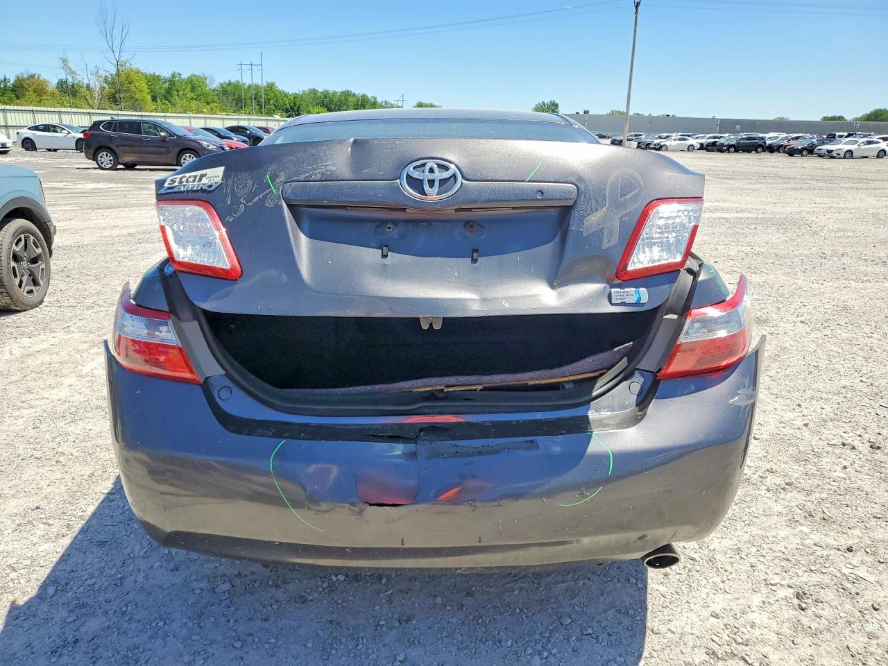 Toyota Camry Hybrid