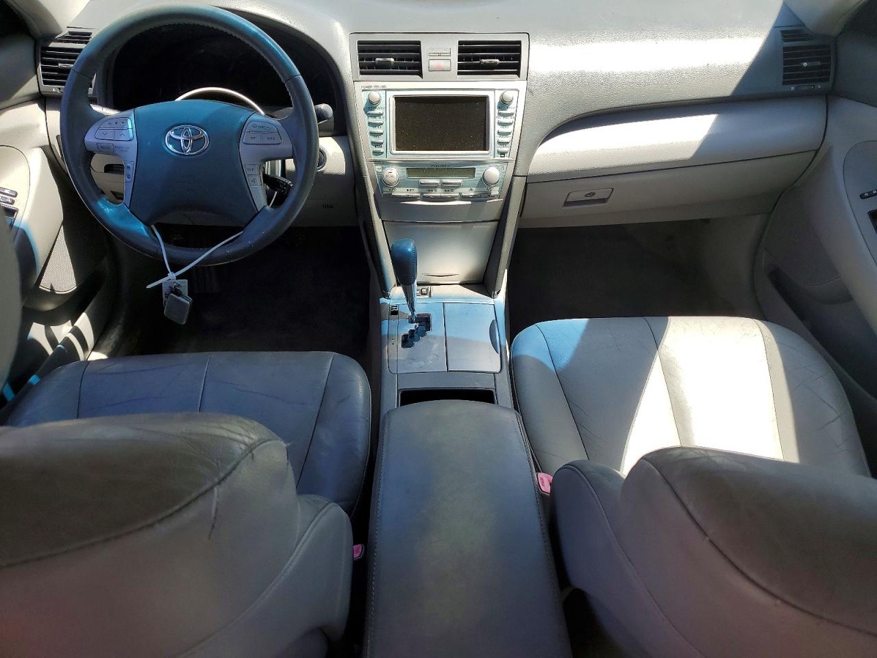 Toyota Camry Hybrid