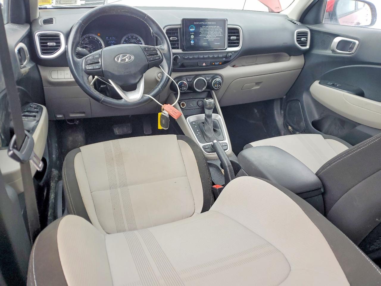 Hyundai VENUE Sel
