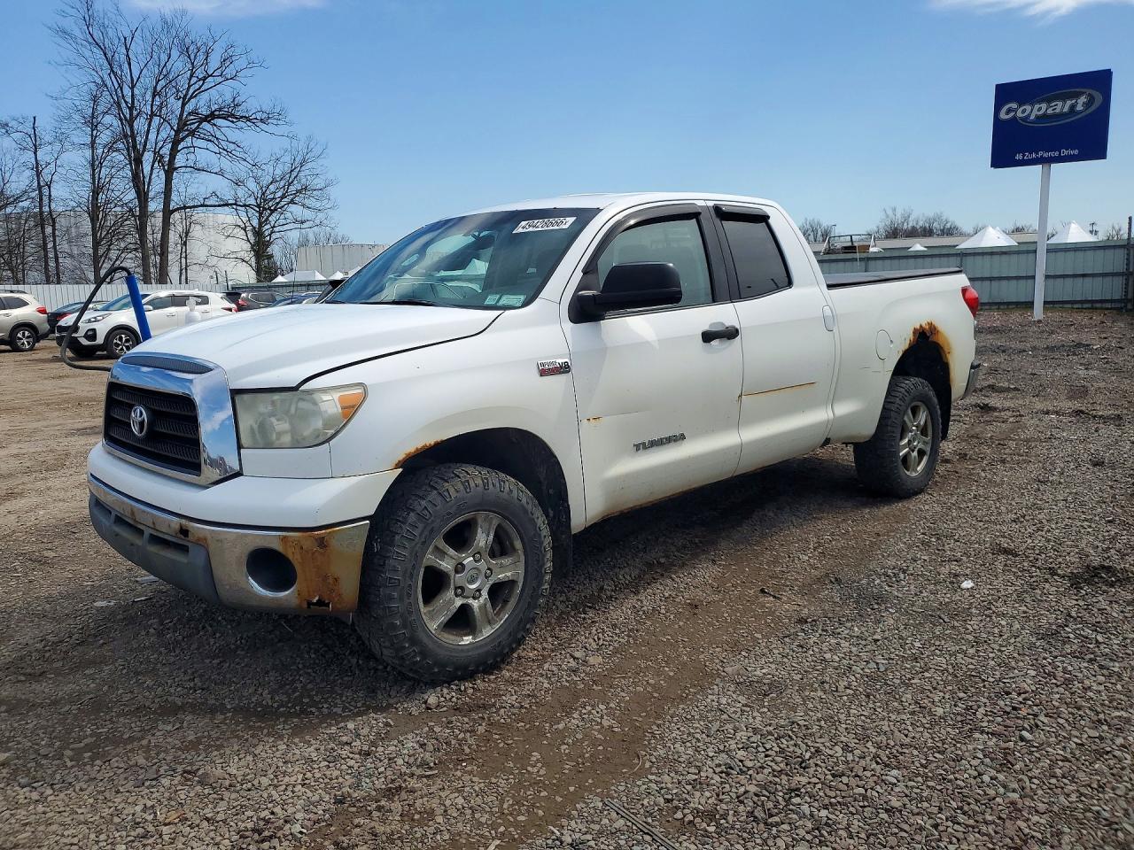 Salvage Toyota Tundra Image