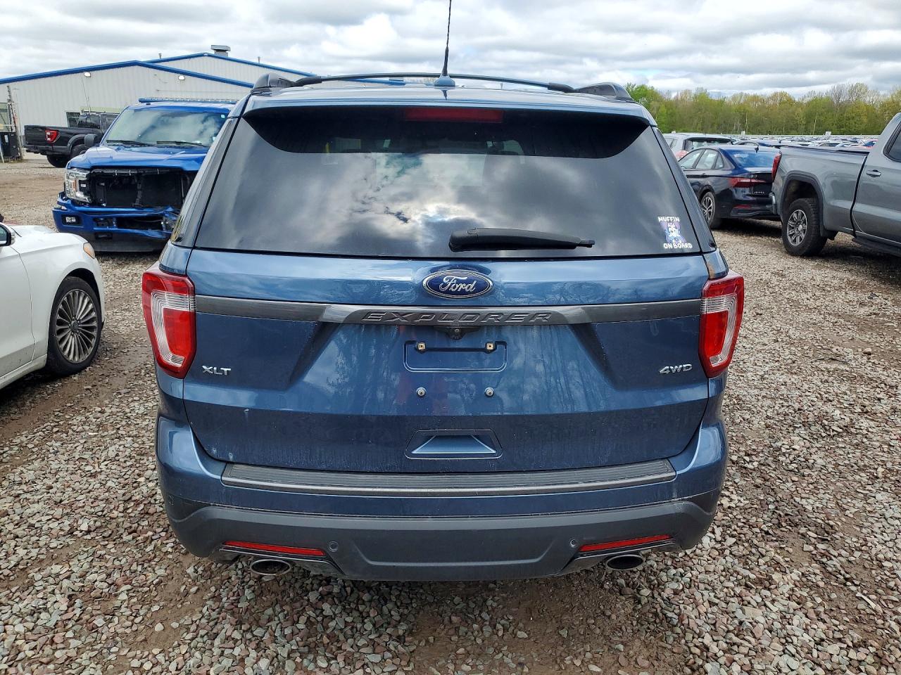 Ford Explorer Xlt