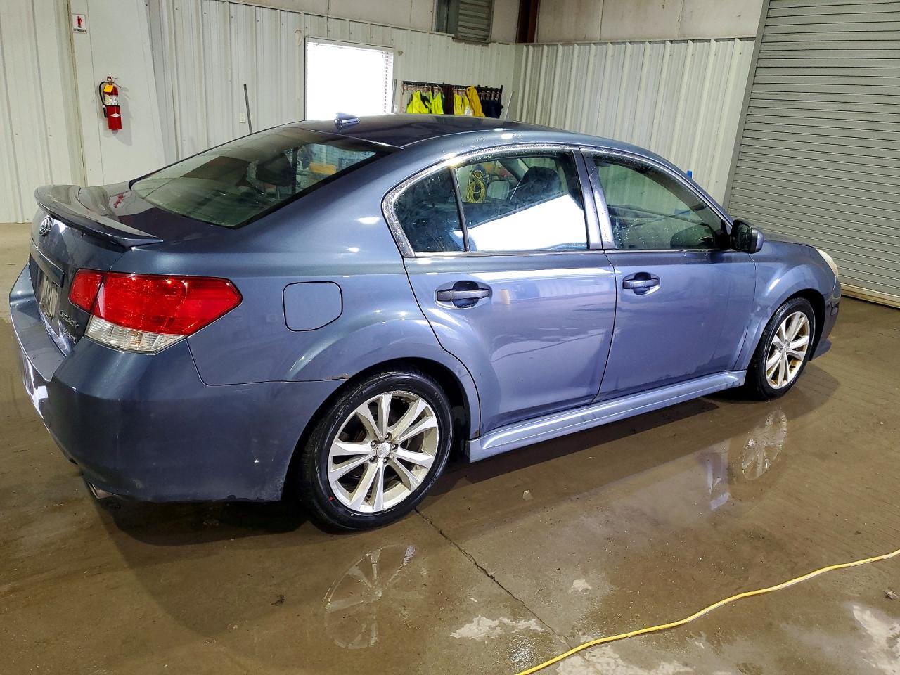 Subaru Legacy 3.6r Limited