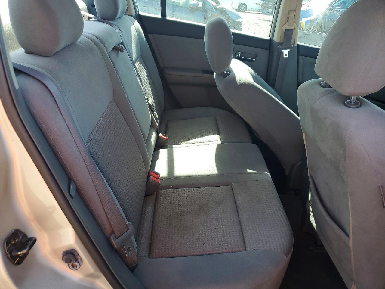 Nissan Sentra 2.0