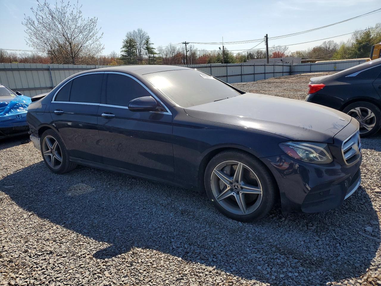 Mercedes-Benz E-Class 300 4matic
