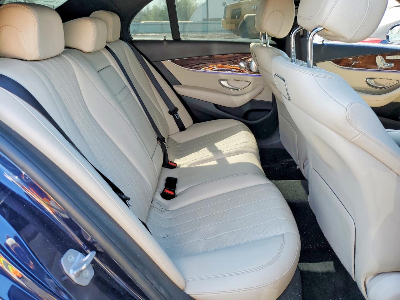 Mercedes-Benz E-Class 300 4matic