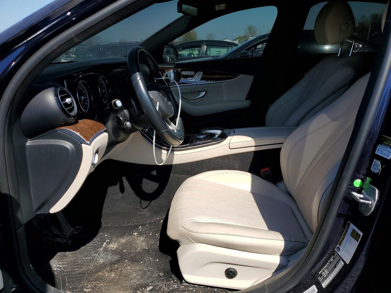Mercedes-Benz E-Class 300 4matic