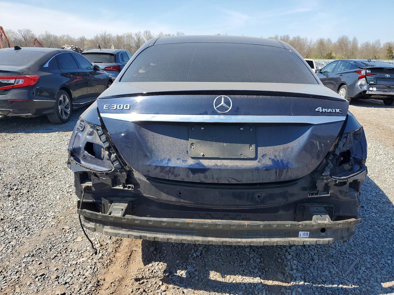 Mercedes-Benz E-Class 300 4matic